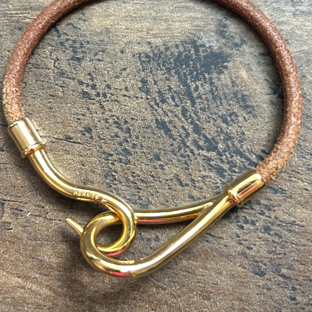 Hermes Gold and Brown Hook Bracelet Gold Plated - Picture 5 of 7